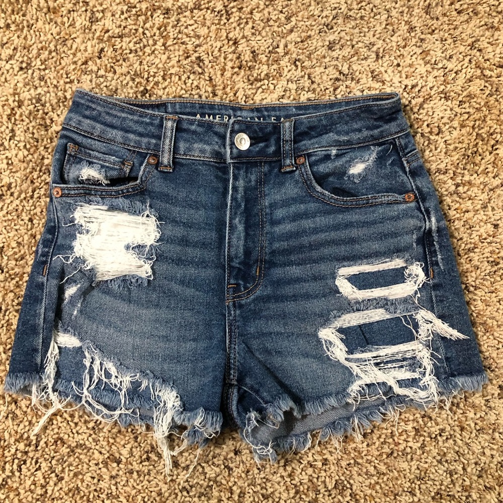 American Eagle Outfitters Blue Distressed Mom Jean Shorts